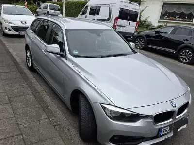 Gebraucht BMW 318 Advantage 150 PS (110 kW) 2016 Kombi