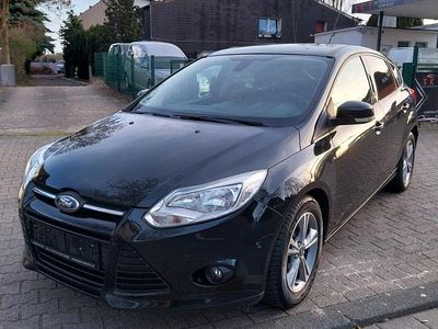 Usata Ford Focus Trend 125 CV (91 kW) 2013 Nero Berlina