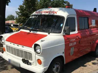 Usata Ford Transit 65 CV (47 kW) 1976 Rosso Monovolume
