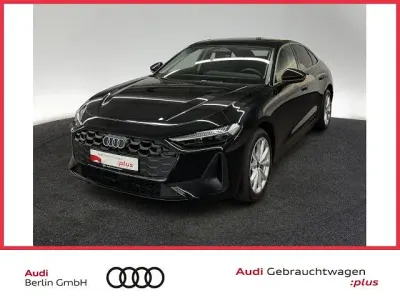 Gebraucht Audi A5 Sport 204 PS (150 kW) 2025 Mythosschwarz metallic Limousine