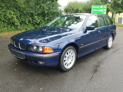 Gebraucht BMW 523 170 PS (125 kW) 1998 Blau Kombi