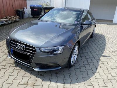 Grau Gebraucht 2015 Audi A5 Sportback Advanced Kleinwagen | 14.999 € (Fairer Preis)