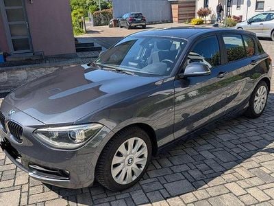 Usata BMW 116 Sport Line 136 CV (100 kW) 2012 Grigio Utilitaria