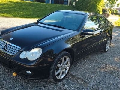 Mercedes C320