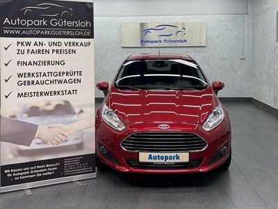 Usata Ford Fiesta Titanium 101 CV (74 kW) 2015 Rosso Berlina