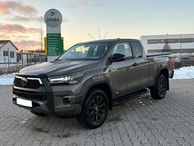 Gebraucht Toyota HiLux 204 PS (150 kW) 2023 Braun Abholung