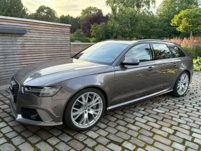Gebraucht Audi RS6 Exclusive 605 PS (444 kW) 2018 Grau Kombi