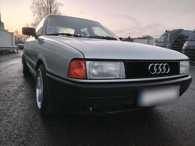 Gebraucht Audi 80 90 PS (66 kW) 1991 Silber Limousine