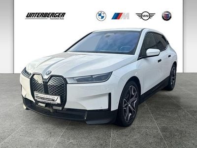 Gebraucht BMW iX 239 kW (326 PS) 2022 Alpinweiß uni SUV