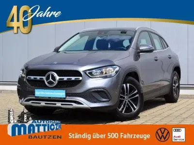 Gebraucht Mercedes GLA180 Style 136 PS (100 kW) 2023 Mountaingrau metallic (metallic) SUV