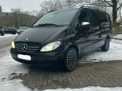 Używany Mercedes Viano 204 KM (150 kW) 2010 Czarny Minivan