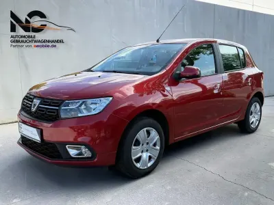 Gebraucht Dacia Sandero Comfort 73 PS (53 kW) 2018 Rot Limousine