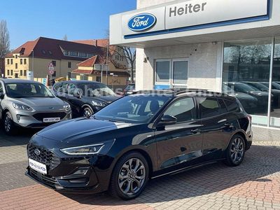 Gebraucht Ford Focus ST-Line X 155 PS (114 kW) 2024 Schwarz Kombi
