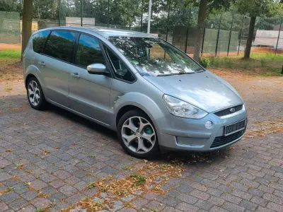 Gebraucht Ford S-MAX S 140 PS (102 kW) 2007 Silber Van / Kleinbus