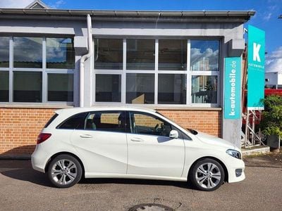 Gebraucht Mercedes B180 Urban 122 PS (89 kW) 2015 Weiß Van / Kleinbus