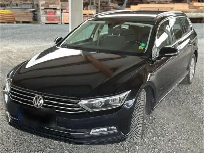 Gebraucht VW Passat Comfortline 150 PS (110 kW) 2019 Schwarz Kombi