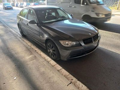 gebraucht BMW 325 e90 i