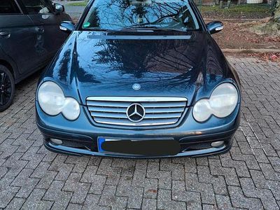 Schwarz Gebraucht 2003 Mercedes C180 Coupé | 1.500 € (Fairer Preis)