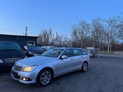 Silber Gebraucht 2011 Mercedes C200 Limousine | 5.999 € (Guter Preis)