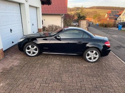 Schwarz Gebraucht 2004 Mercedes SLK200 Cabrio | 9.999 €