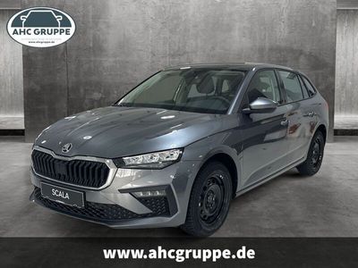 Grau Gebraucht 2024 Skoda Scala Essence Kleinwagen | 20.950 € (Fairer Preis)