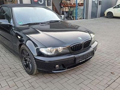 Gebraucht BMW 320 Sport Line 170 PS (125 kW) 2025 Schwarz Cabrio