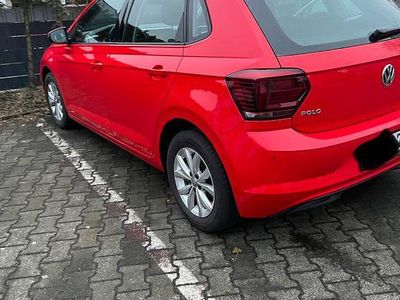 Rot Gebraucht 2019 VW Polo IQ Drive Limousine | 16.500 € (Fairer Preis)