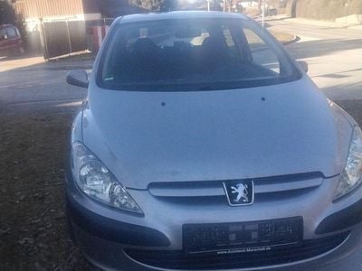 Gebraucht Peugeot 307 Sport 109 PS (80 kW) 2002 Silber Kleinwagen