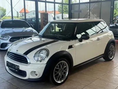 Gebraucht Mini ONE 75 PS (55 kW) 2010 Weiß Kleinwagen