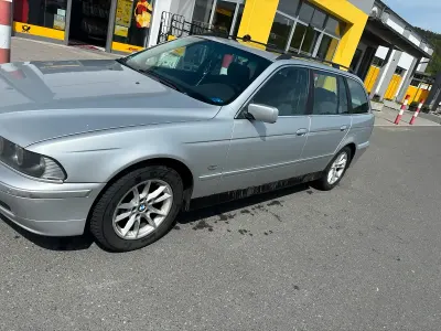 Usata BMW 520 170 CV (125 kW) 2001 Argento Station wagon