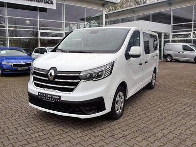 Gebraucht Renault Trafic Life 150 PS (110 kW) 2023 Weiß Van / Kleinbus