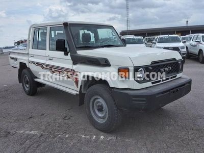 Weiß Gebraucht 2024 Toyota Land Cruiser SUV | 49.900 €