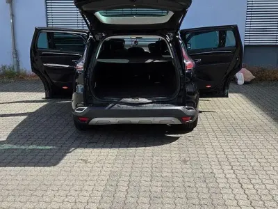 Gebraucht Renault Espace Initiale Paris 160 PS (117 kW) 2016 Schwarz Van / Kleinbus