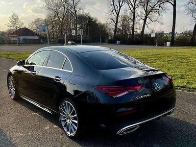 Usata Mercedes CLA250e AMG line 296 CV (217 kW) 2022 Nero Berlina