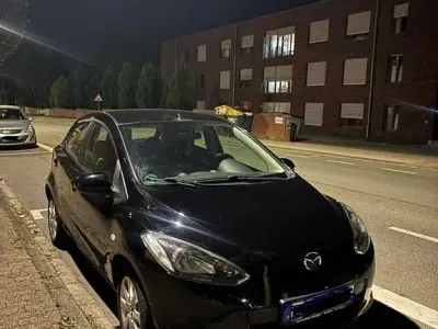 Brugt Mazda 2 Edition 84 HK (61 kW) 2012 Sort Hatchback
