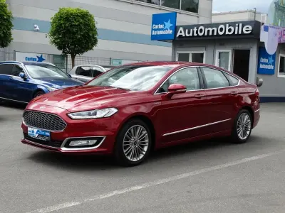 Gebraucht Ford Mondeo Vignale 150 PS (110 kW) 2018 Rot Limousine
