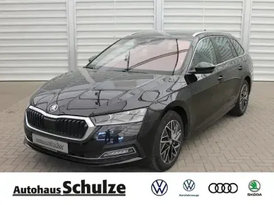 Używany Skoda Octavia Style 150 KM (110 kW) 2024 Czarny Kombi