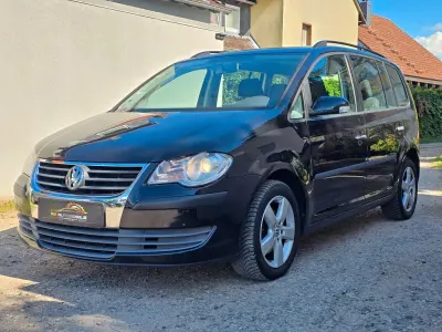 Gebraucht VW Touran Conceptline 140 PS (102 kW) 2009 Schwarz Van / Kleinbus