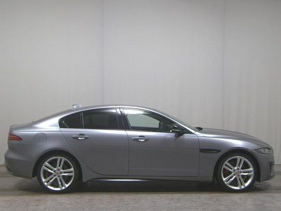Occasion Jaguar XE R-Dynamic 250 ch (183 kW) 2023 Gris Berline