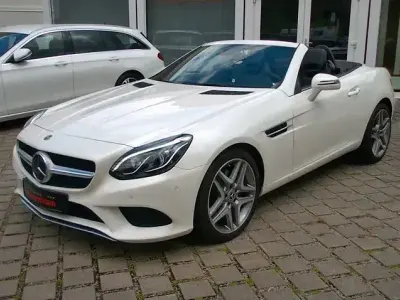 Gebraucht Mercedes SLC200 184 PS (135 kW) 2019 Weiß Cabrio