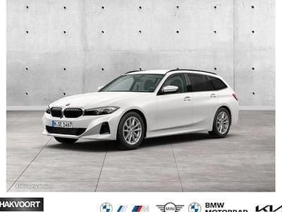 Gebraucht BMW 320 Shadowline 190 PS (139 kW) 2023 Weiß Kombi