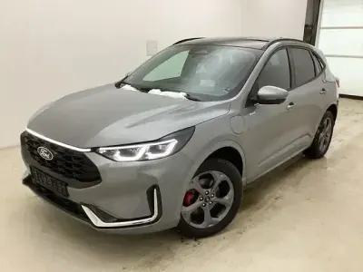 Second-hand Ford Kuga ST-Line X 242 CP (177 kW) 2024 Argintiu SUV