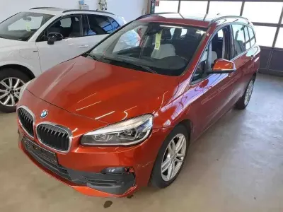 Gebraucht BMW 218 Gran Tourer 150 PS (110 kW) 2021 Orange Van / Kleinbus