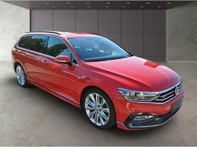 Gebraucht VW Passat R-line 190 PS (139 kW) 2019 Tornadorot Kombi