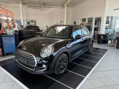 Gebraucht Mini ONE 102 PS (75 kW) 2016 Schwarz Kleinwagen