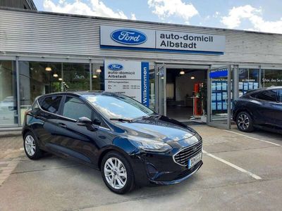 gebraucht Ford Fiesta Titanium 125PS Rückfahrkamera 0,99% Zins