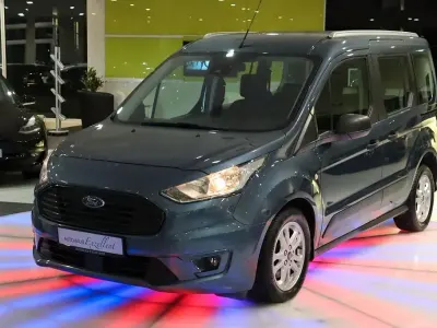 Gebraucht Ford Tourneo Connect 101 PS (74 kW) 2019 Blau Van / Kleinbus