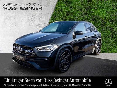 Schwarz Gebraucht 2020 Mercedes GLA200 AMG line SUV | 35.880 € (Teuer)