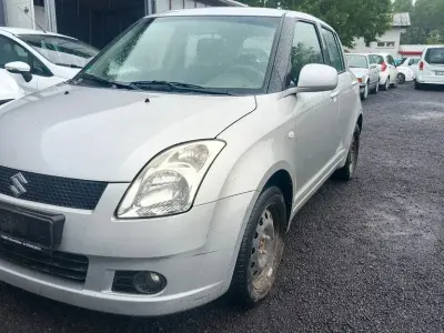 Gebraucht Suzuki Swift Comfort 92 PS (67 kW) 2006 Silber Kleinwagen
