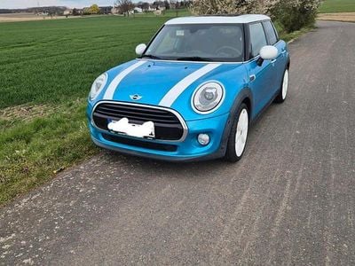 Second-hand Mini Cooper 115 CP (84 kW) 2017 Albastru Hatchback
